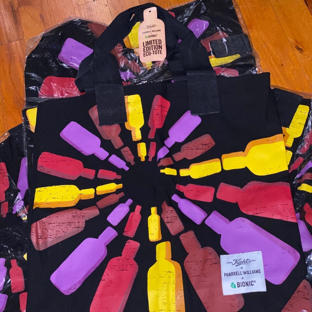 Tote - Picture 4 of 6